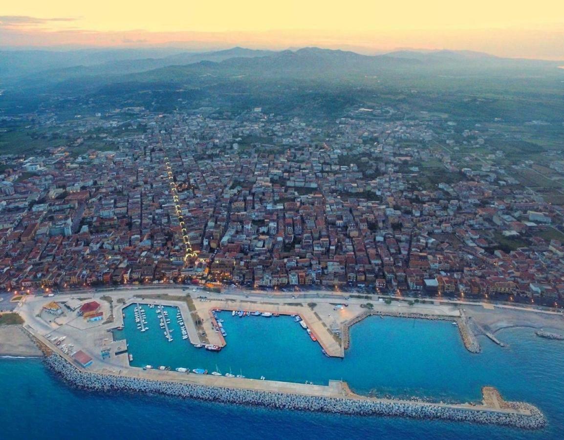 Climatizzato In Centro A 100M Dal Mare Villa Cirò Marina Dış mekan fotoğraf